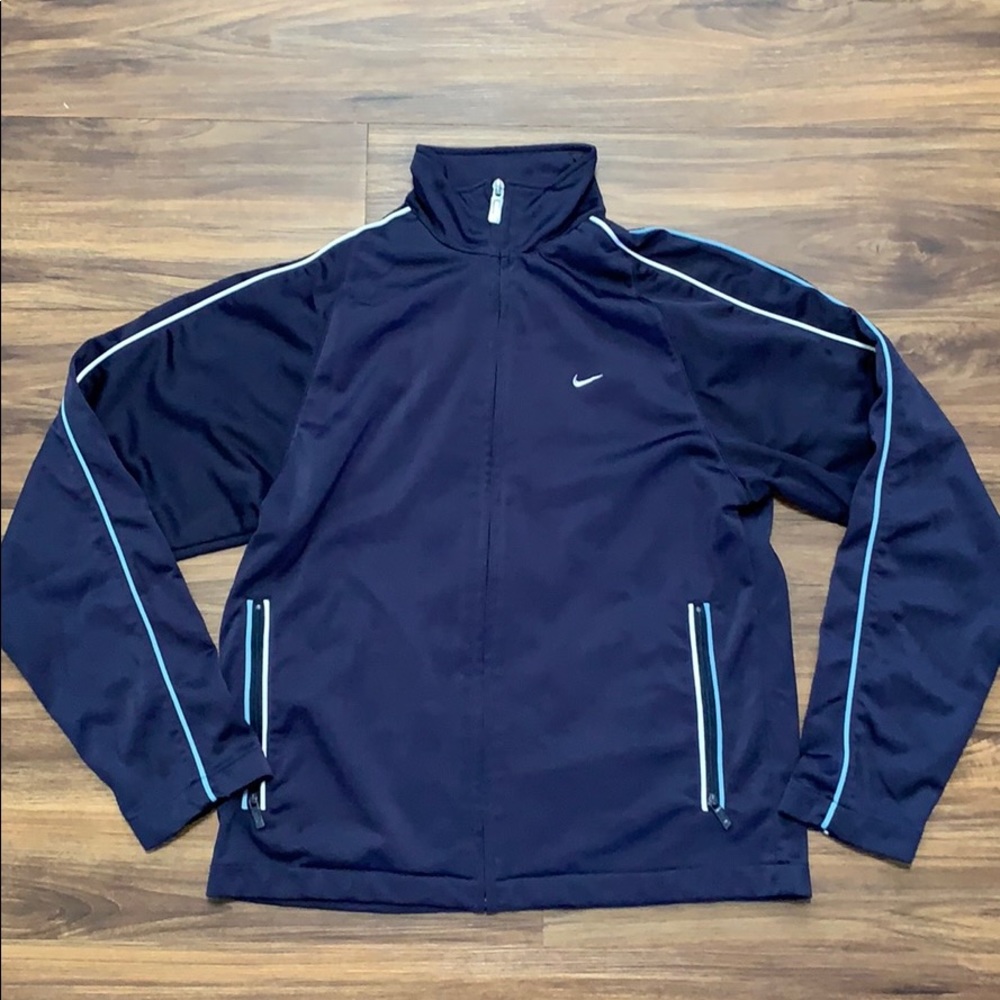 Women’s Nike jacket navy blue size M (8-10)